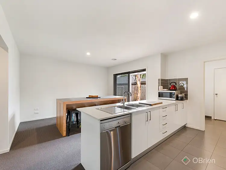 Fifth view of Homely unit listing, 17 Bradford Drive, Carrum Downs VIC 3201