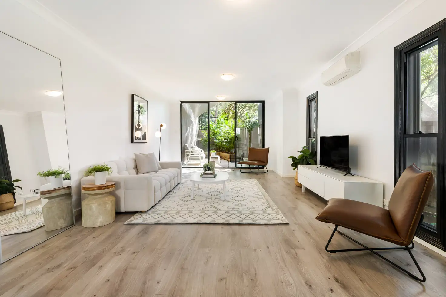 Main view of Homely house listing, 33 Railway Avenue, Stanmore NSW 2048