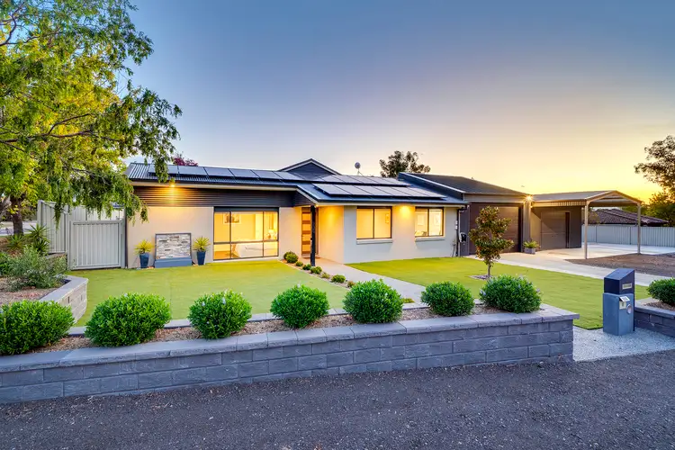6 Henry Melville Crescent, Gilmore ACT 2905