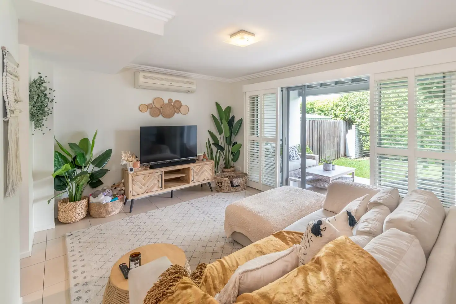 Main view of Homely townhouse listing, 2/74 Mons Road, Carina Heights QLD 4152