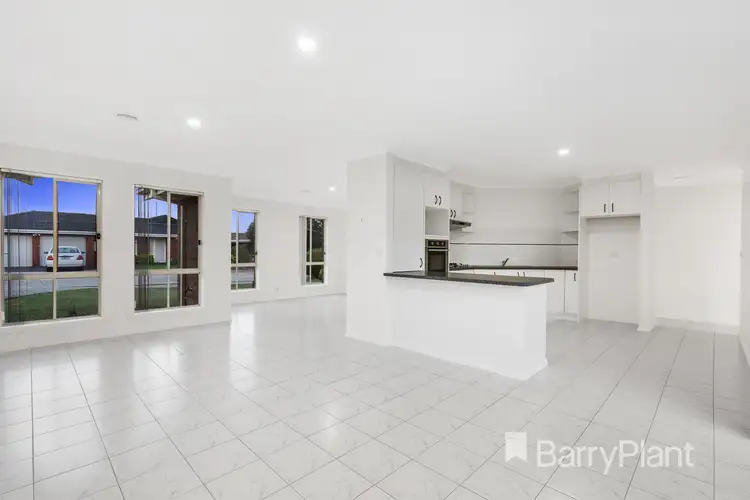 Fifth view of Homely house listing, 15 Chatterton Drive, Delahey VIC 3037
