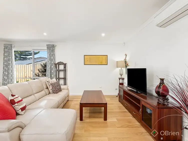 Fifth view of Homely townhouse listing, 2/12 Argus Street, Cheltenham VIC 3192