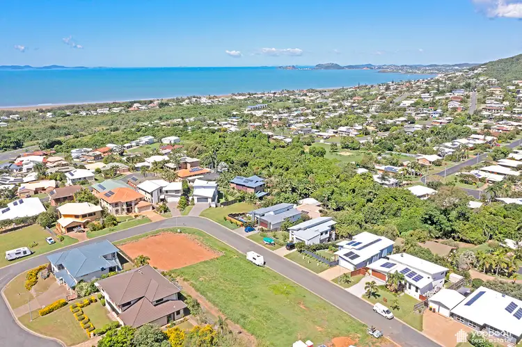 10 Samoa Street, Pacific Heights QLD 4703