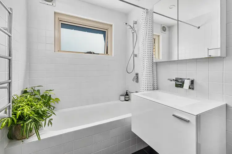 Fourth view of Homely apartment listing, 5/61 Avalon Parade, Avalon NSW 2107