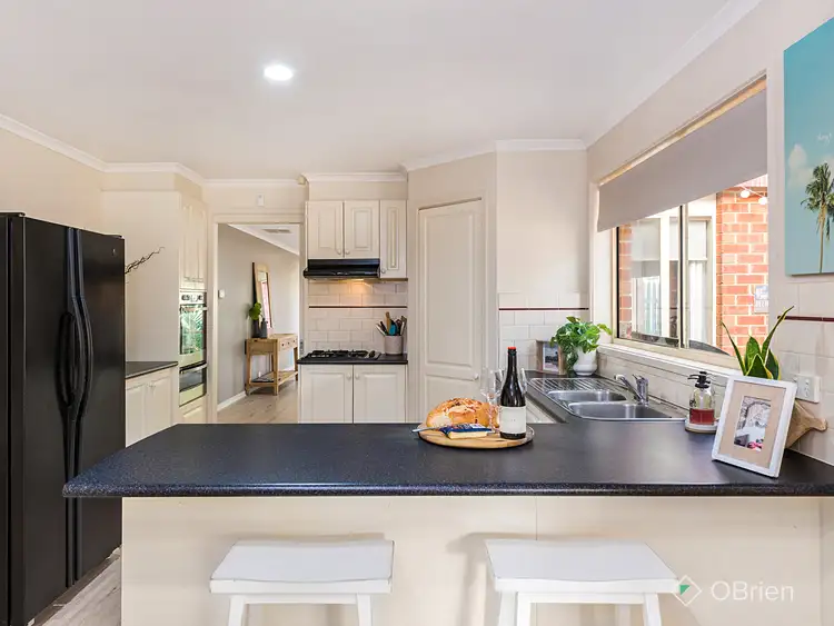 Fifth view of Homely house listing, 15 Wesley Close, Skye VIC 3977