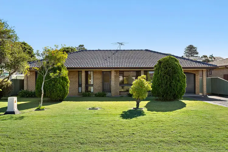 Main view of Homely house listing, 27 Capri Close, Belmont NSW 2280