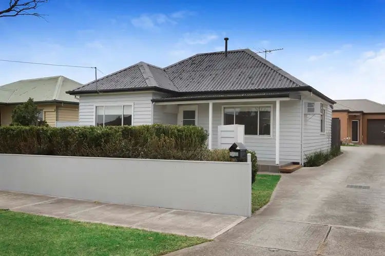 1/56 Sandford Avenue, Sunshine North VIC 3020