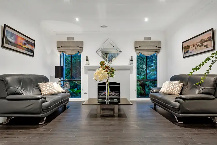 Sixth view of Homely house listing, 8 Grandview Boulevard, Craigieburn VIC 3064