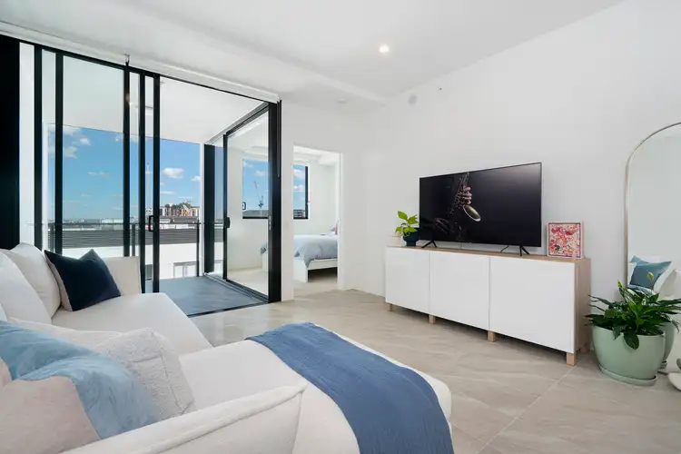 Third view of Homely apartment listing, 21201/33 Manning Street, South Brisbane QLD 4101