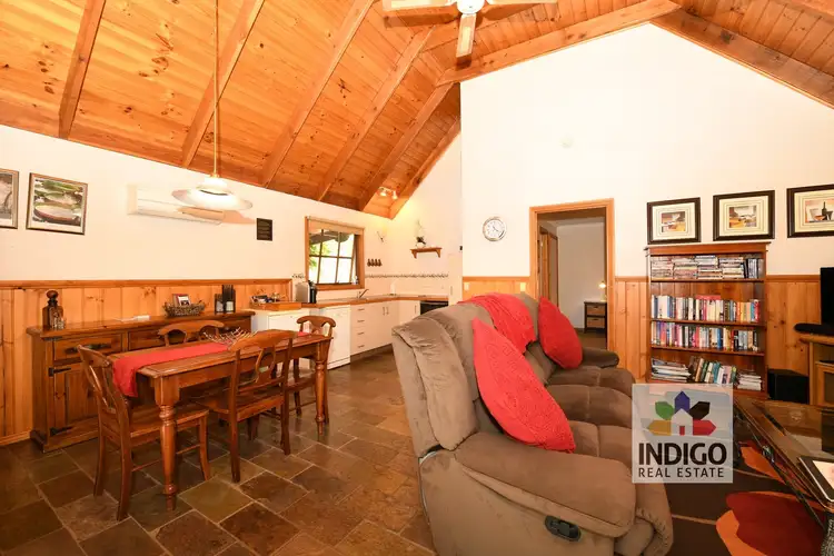 Sixth view of Homely villa listing, 4/24 Malakoff Road, Beechworth VIC 3747
