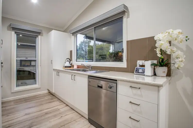 Second view of Homely house listing, 21/7 Catherine Crescent, Lavington NSW 2641