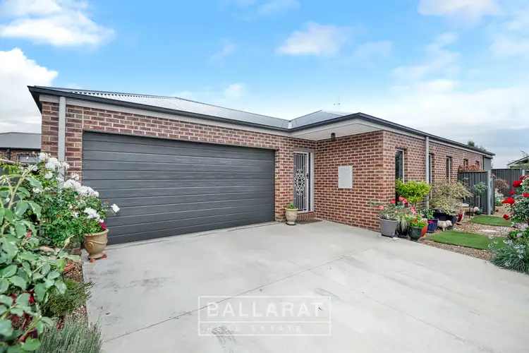 Main view of Homely house listing, 2/6 Shamrock Court, Maryborough VIC 3465