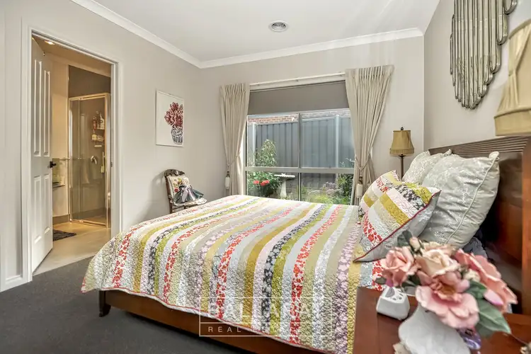 Sixth view of Homely house listing, 2/6 Shamrock Court, Maryborough VIC 3465