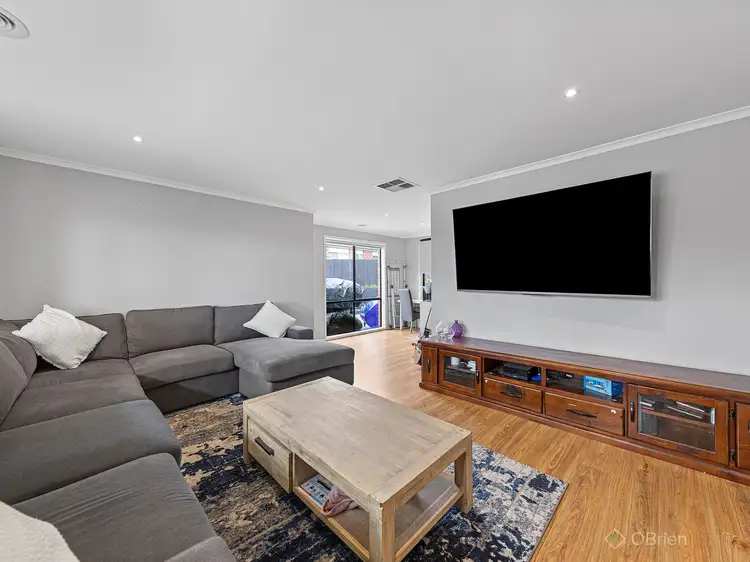 Fourth view of Homely house listing, 39 Highfielde Avenue, Berwick VIC 3806