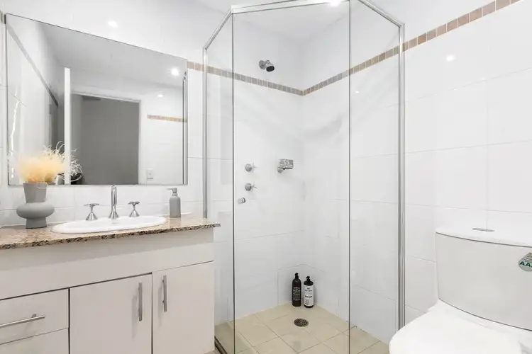 Fourth view of Homely unit listing, 6/5 Bay Drive, Meadowbank NSW 2114