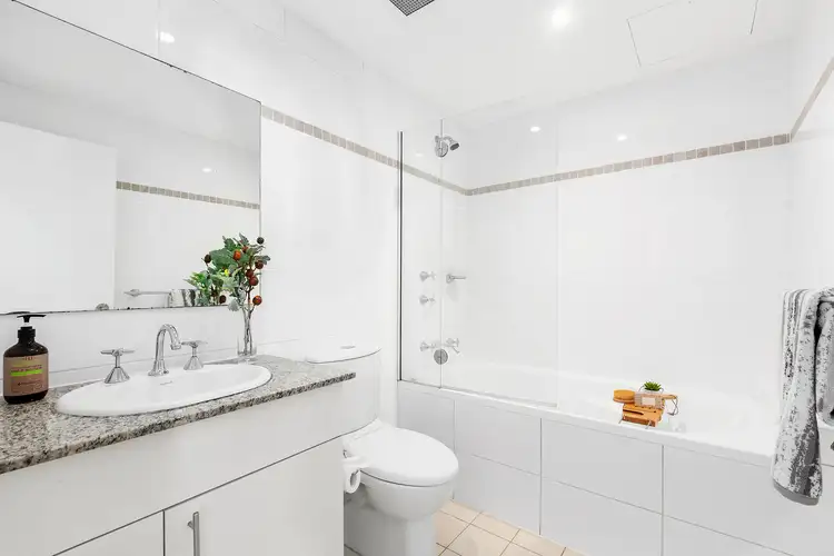 Fifth view of Homely unit listing, 6/5 Bay Drive, Meadowbank NSW 2114