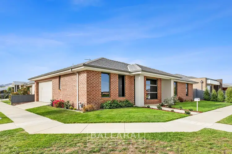 Main view of Homely house listing, 83 Dorset Drive, Alfredton VIC 3350