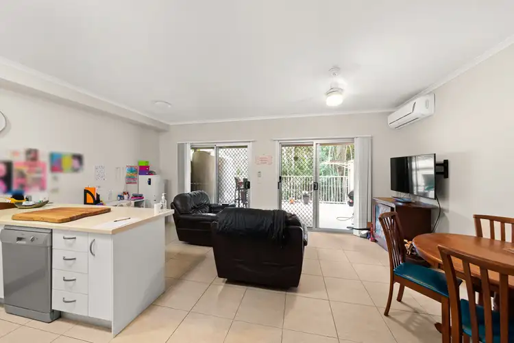 Sixth view of Homely unit listing, 4/23 Alexandra Avenue, Nambour QLD 4560