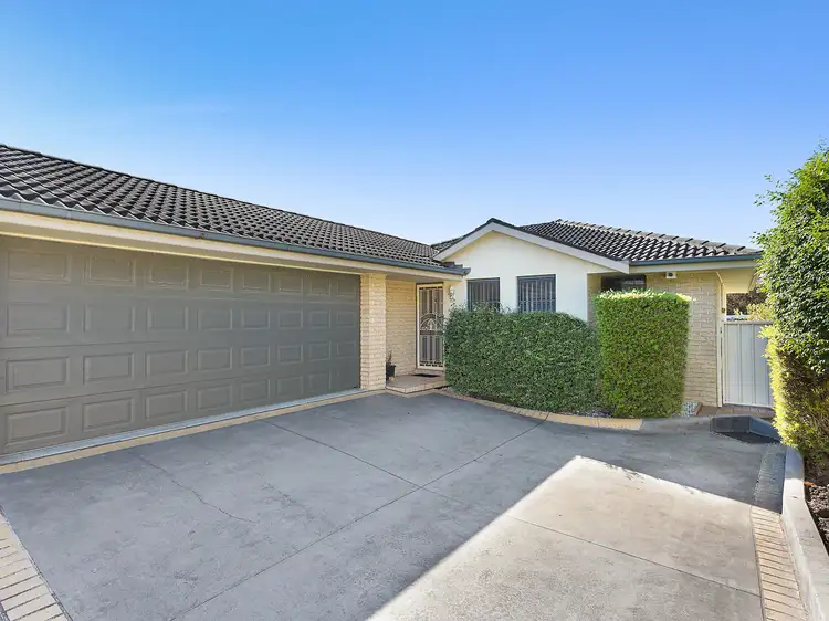4/3 Ryan Street