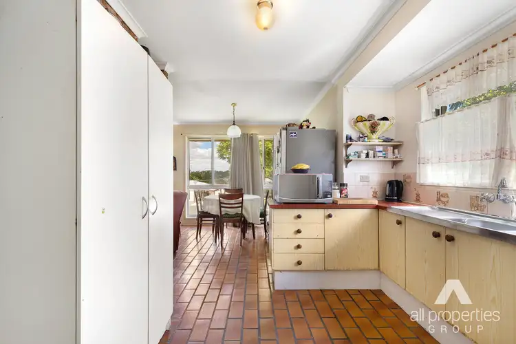 Sixth view of Homely house listing, 2 Grand Central Court, Boronia Heights QLD 4124