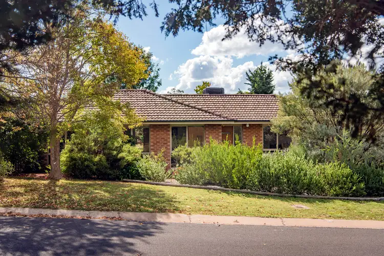4 McKenna Street, Wanniassa ACT 2903