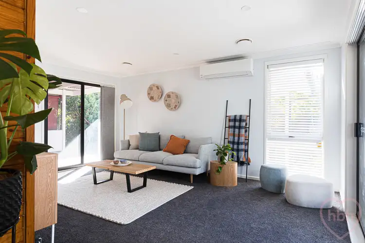 8 Newmarch Place, Macgregor ACT 2615