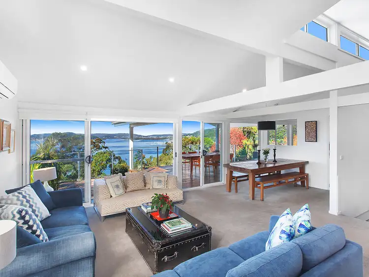 28 Sandstone Crescent, Tascott NSW 2250