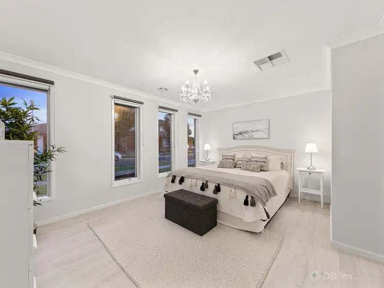 Fourth view of Homely house listing, 8 Prescott Drive, Cranbourne North VIC 3977