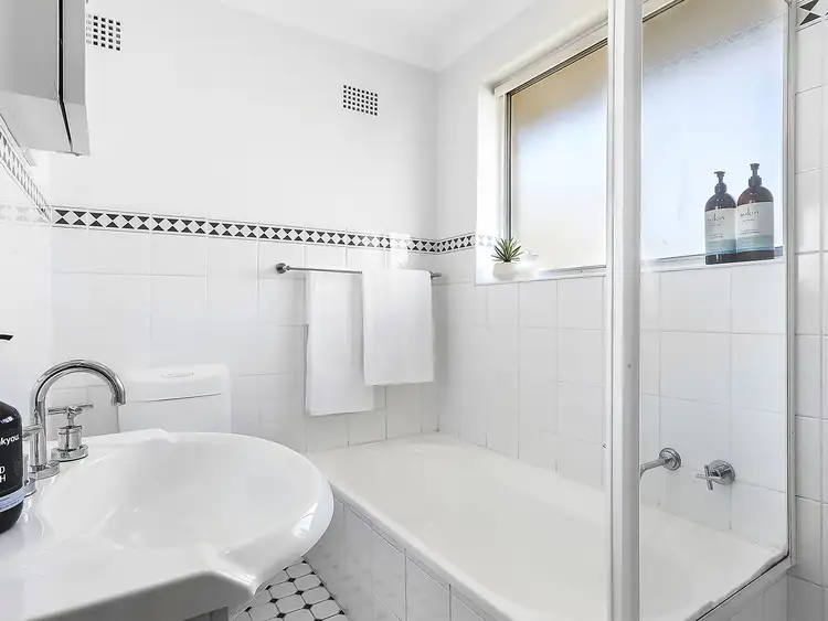 Sixth view of Homely apartment listing, 5/72 Albion Street, Randwick NSW 2031