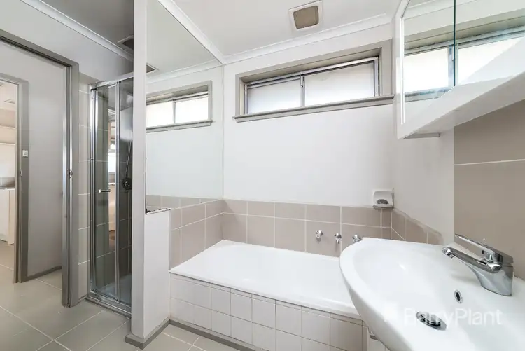 Fifth view of Homely house listing, 7 Leech Court, Jacana VIC 3047