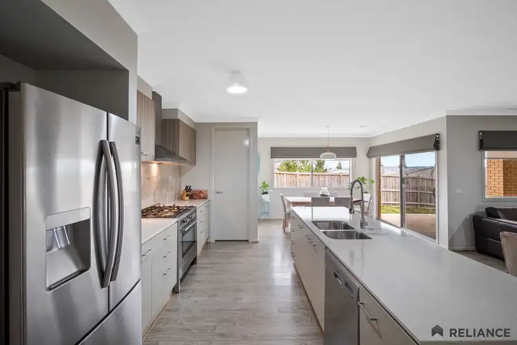 Sixth view of Homely house listing, 16 Essence Boulevard, Maddingley VIC 3340