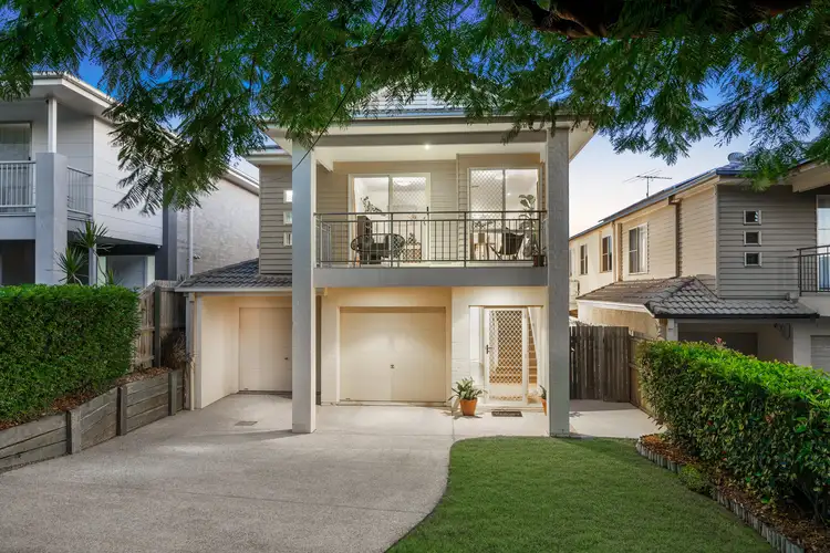 48 Foch Street, Wynnum West QLD 4178