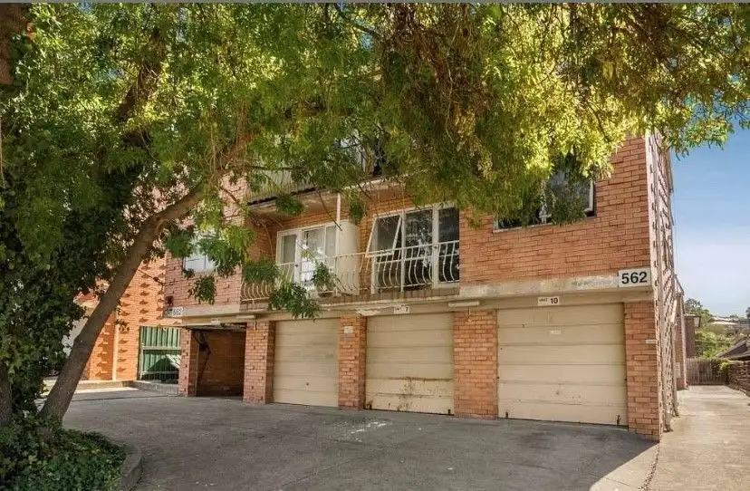 Main view of Homely unit listing, 5/562 Pascoe Vale Road, Pascoe Vale VIC 3044