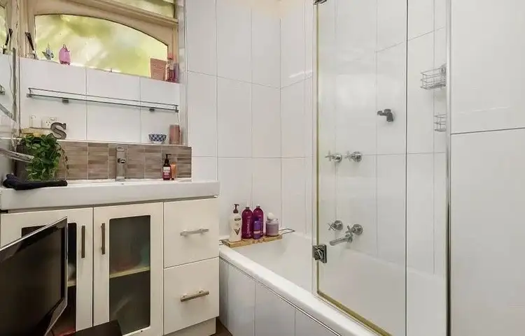 Third view of Homely unit listing, 5/562 Pascoe Vale Road, Pascoe Vale VIC 3044