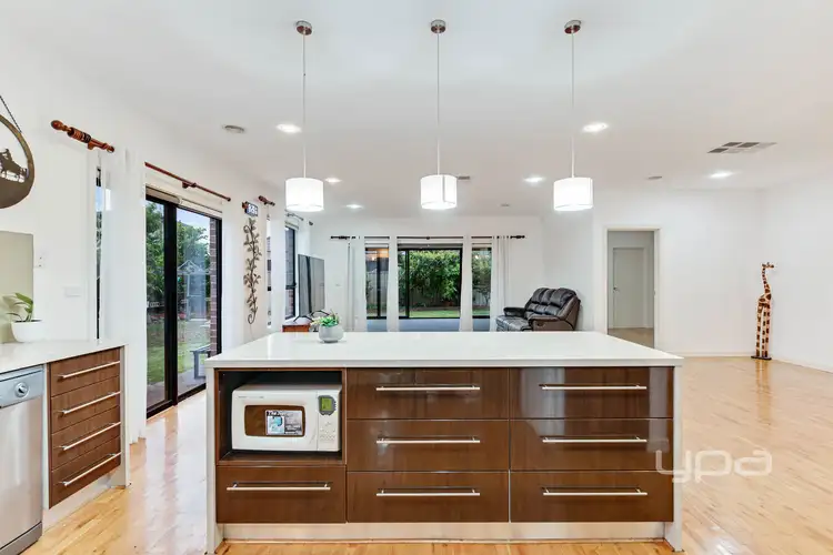 Third view of Homely house listing, 8 Gully Way, Craigieburn VIC 3064