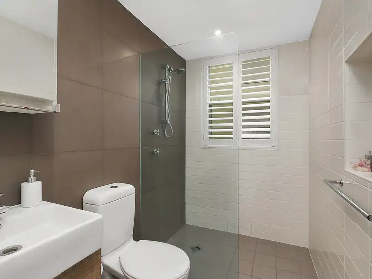 Fourth view of Homely apartment listing, 2/39 William Street, Rose Bay NSW 2029