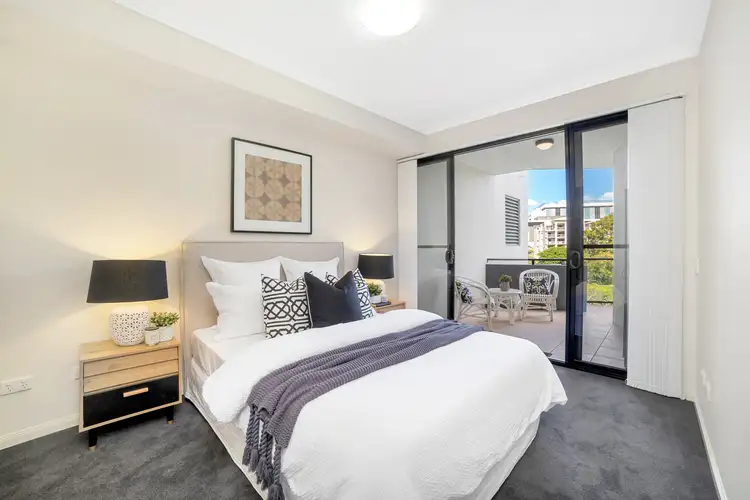 Fifth view of Homely unit listing, 8/38 Underhill Avenue, Indooroopilly QLD 4068