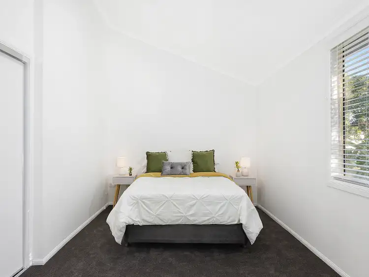 Sixth view of Homely house listing, 32 Medcraf Street, Park Avenue QLD 4701