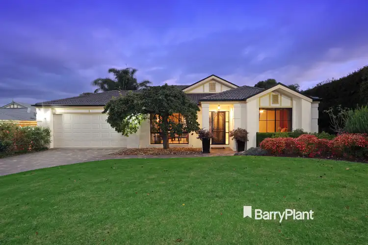 25 Pendelton Place, Lysterfield VIC 3156
