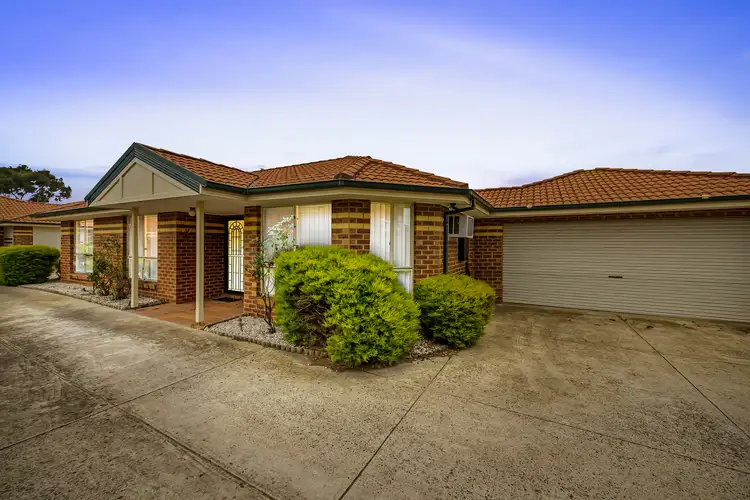 2/43 Pecks Road, Sydenham VIC 3037