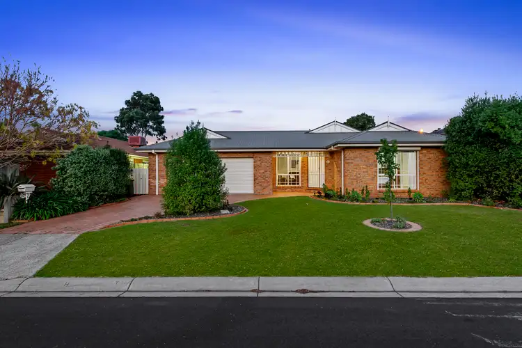 22 Hannah Avenue, Hillside VIC 3037