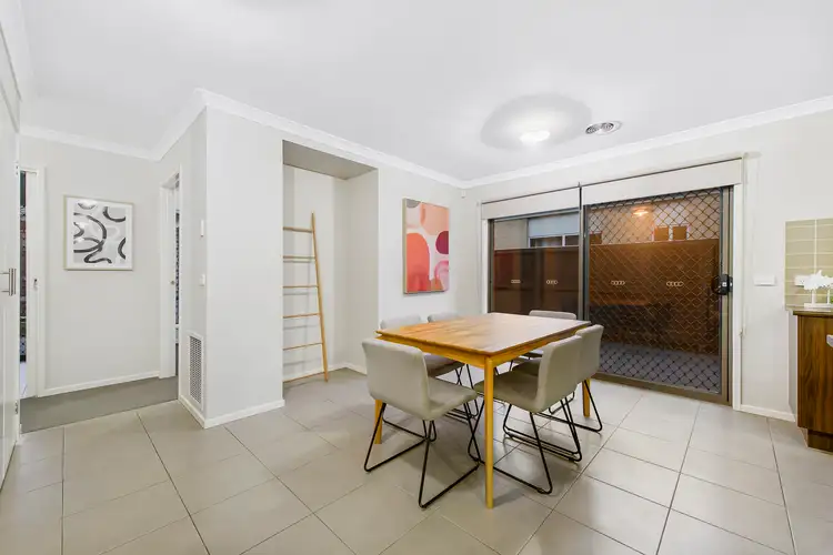 Sixth view of Homely house listing, 30 Sunningdale Drive, Hillside VIC 3037