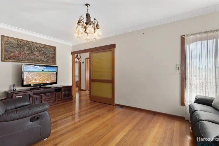 Second view of Homely house listing, 2 Bargrove Court, Thomastown VIC 3074