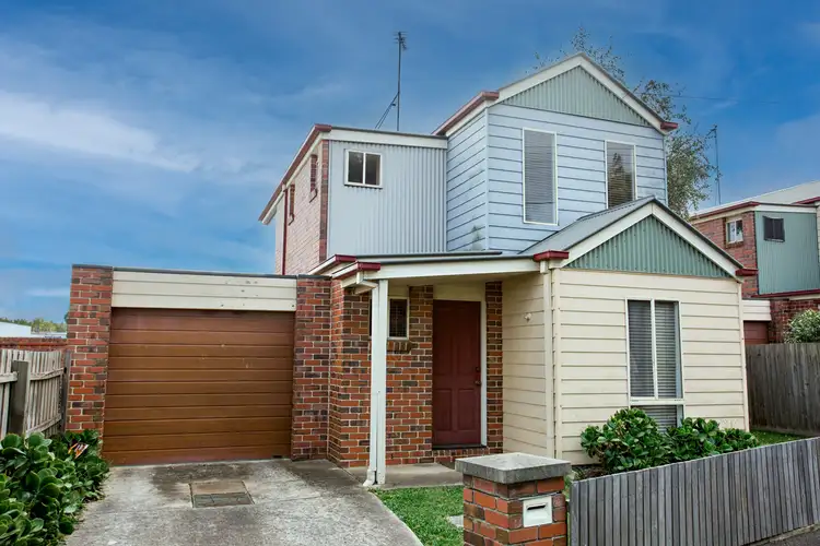 Main view of Homely townhouse listing, 2/11 Little Clyde Street, Soldiers Hill VIC 3350