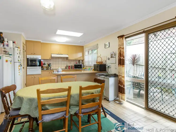 Fourth view of Homely house listing, 3 Headingly Court, Endeavour Hills VIC 3802