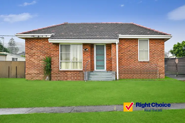 18 Burke Way, Berkeley NSW 2506