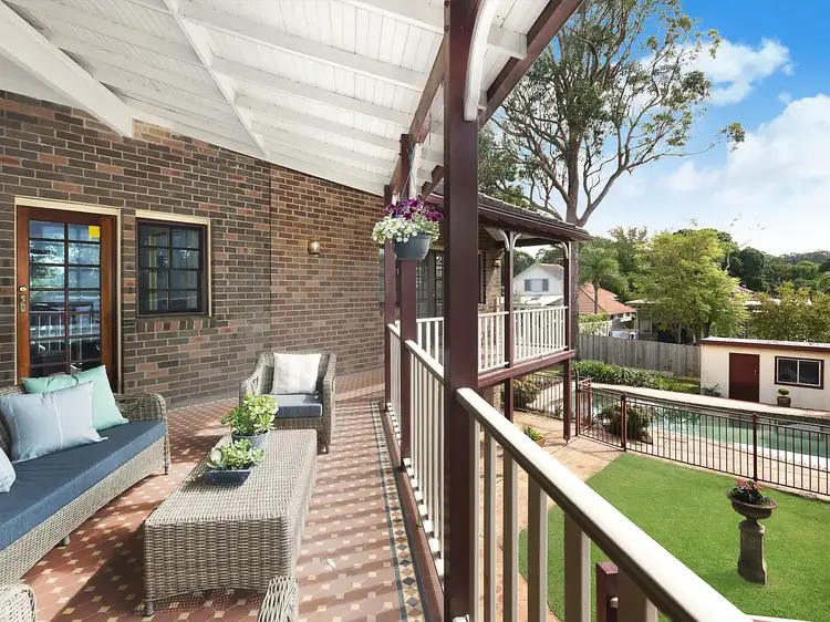 9 Hillview Road, Eastwood NSW 2122