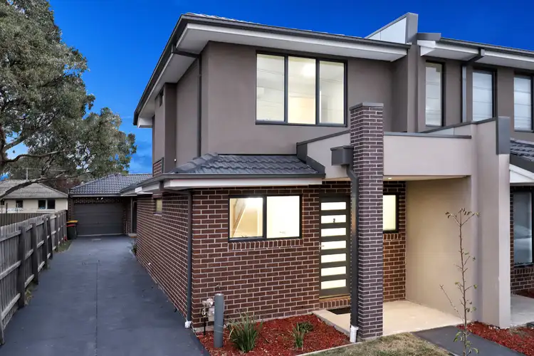 Second view of Homely townhouse listing, 2/15 Wattleglen Street, Craigieburn VIC 3064