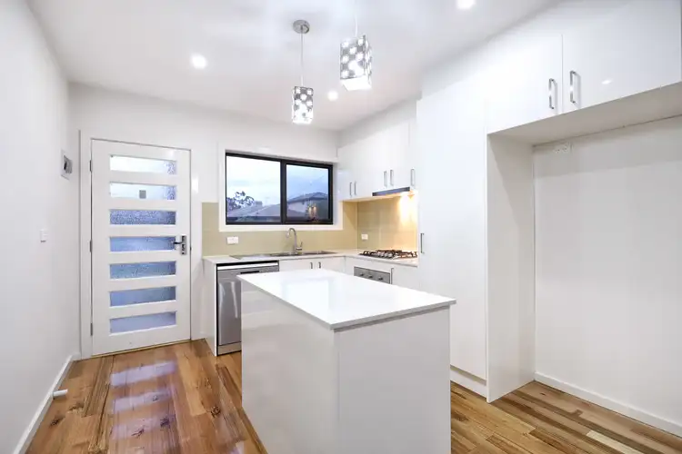 Fourth view of Homely townhouse listing, 2/15 Wattleglen Street, Craigieburn VIC 3064
