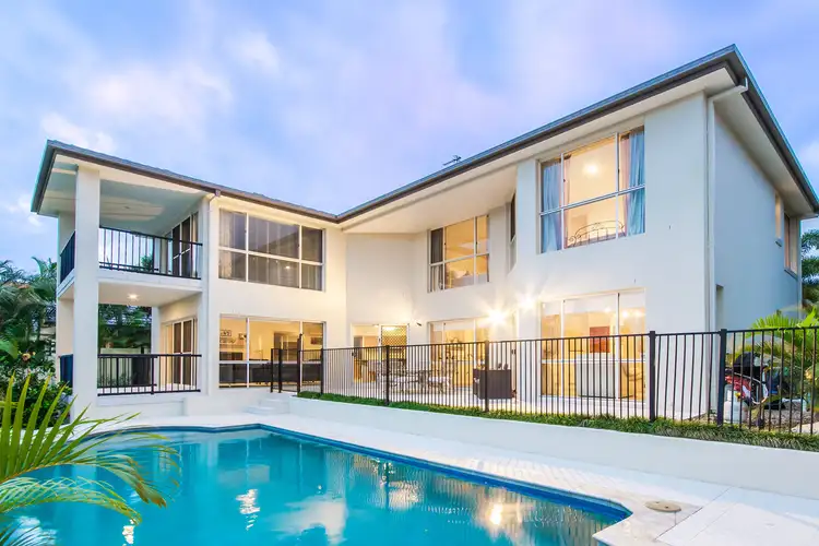 37 Bollard Circuit, Clear Island Waters QLD 4226